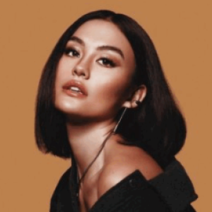 Suika Agnez Mo Game